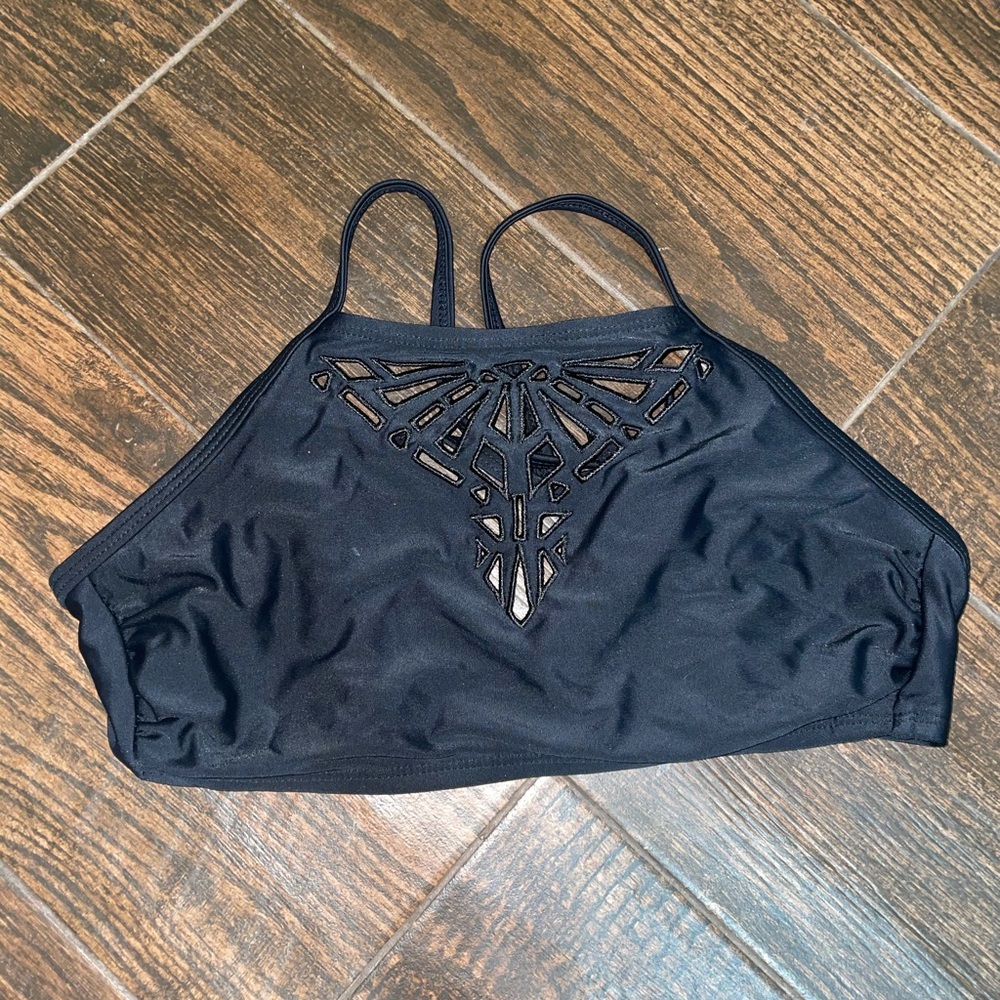 Black bikini top